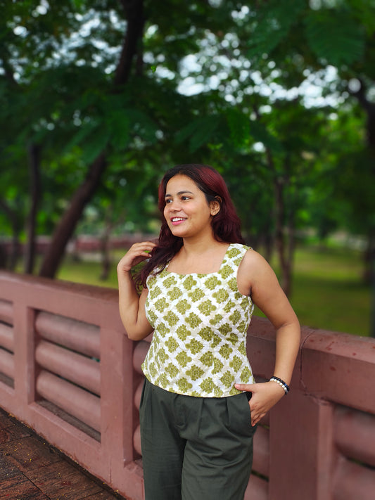 Queen Cut Corset Back Top