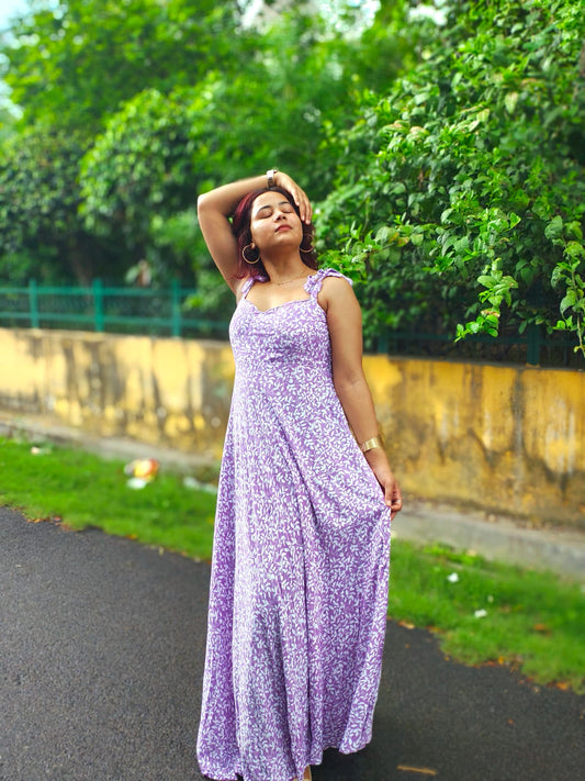 Sweet Heart Neck Gown